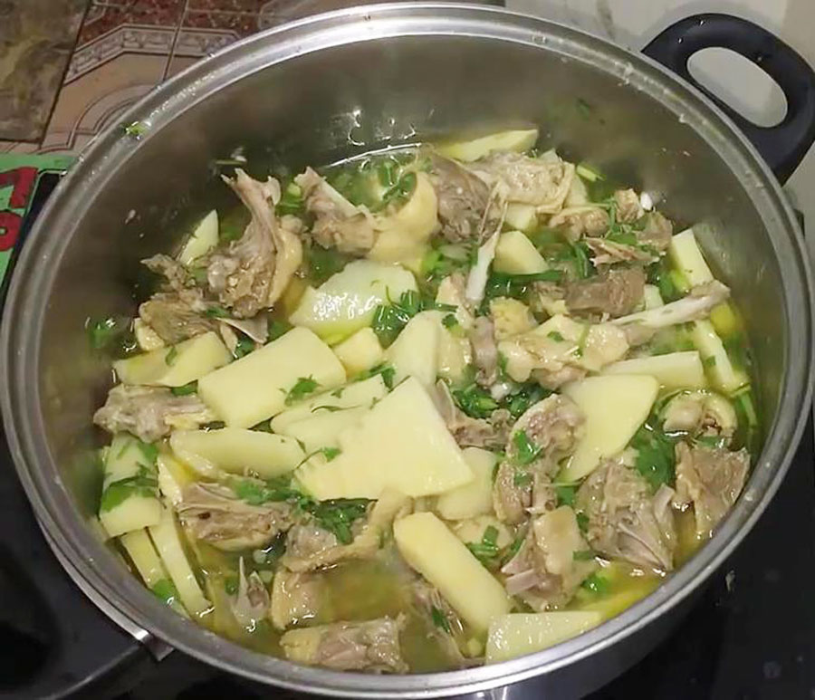 2 ways to make delicious duck with hard-to-resist bamboo shoots for family dinner - 11