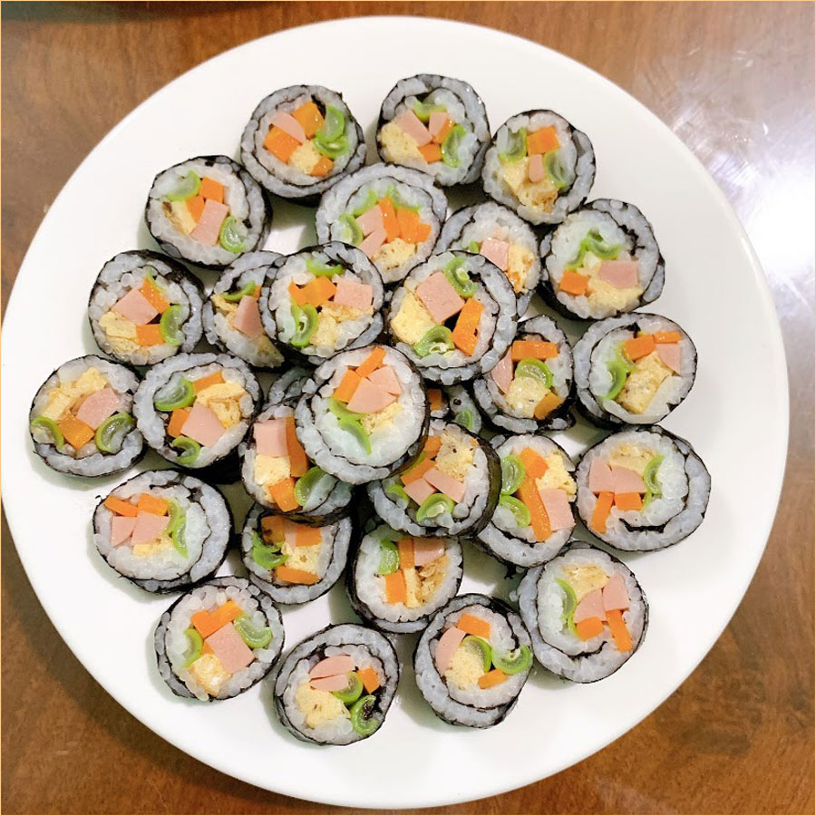 How to make delicious, not fishy Korean kimbap - 11
