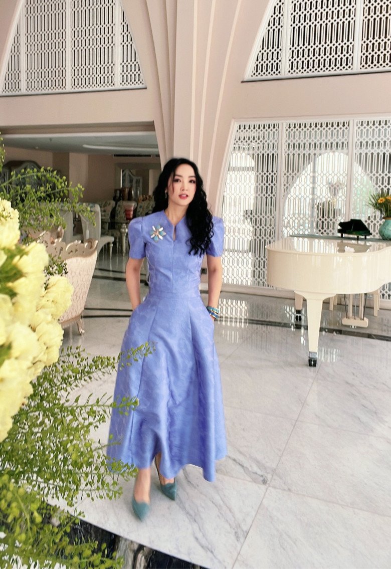 amp;#34;Hoa hậu độc nhất vô nhịamp;#34; của lịch sử Việt Nam sống trong biệt thự 1.000m2, khoe nghề tay trái để sống ngon lành - 3