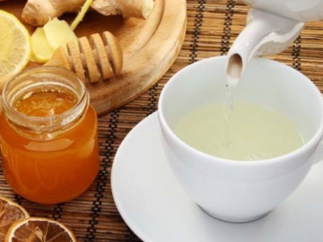 Pha mật ong với nước ấm uống buổi sáng cực tốt nhưng quên làm điều này sau khi uống thì mất hết tác dụng