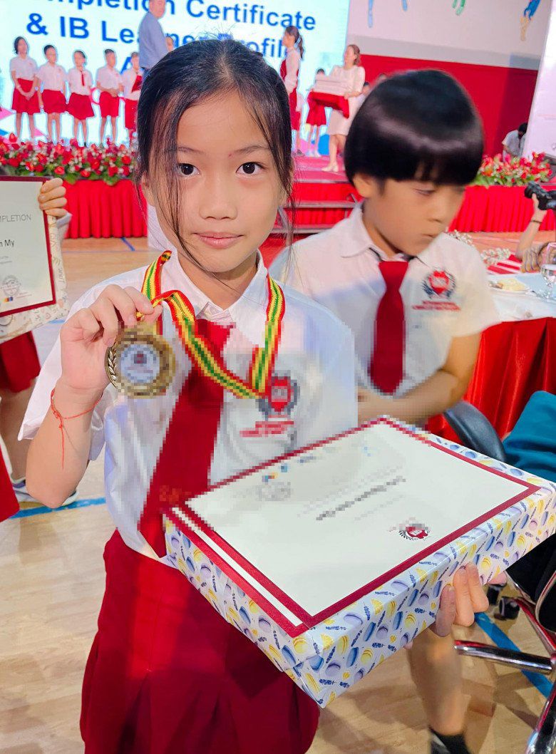 Con gái Ốc Thanh Vân tròn 10 tuổi, xinh xắn, học giỏi ở trường quốc tế, có cơ hội được tuyển thẳng vào ĐH hàng đầu thế giới - 8