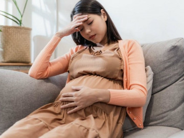 Con dâu mang thai từ chối ăn sơn hào hải vị, mẹ chồng giận tím mặt đuổi con trai đi khi biết lý do