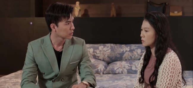 Đừng Nói Khi Yêu: Bà Thảo cho rằng người yêu của con trai giả vờ ngây thơ.