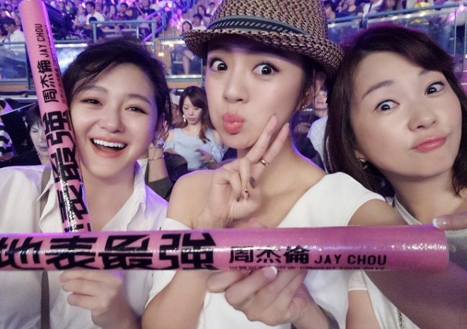 Từ Hy Viên và An Dĩ Hiên từng là bạn bè thân thiết.