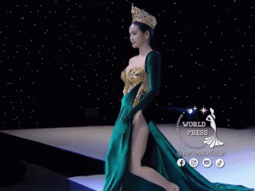 Hoa hậu rạp xiếc hiếm hoi bị vào thế can lồ lộ, dân tình ngán ngẩm có thể che một chút được không?