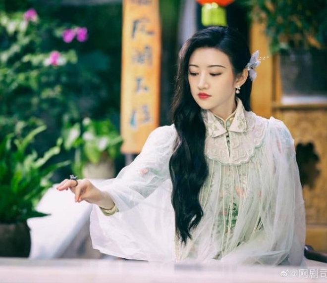 Cảnh Điềm khủng hoảng tâm lý vì bạn trai cũ.