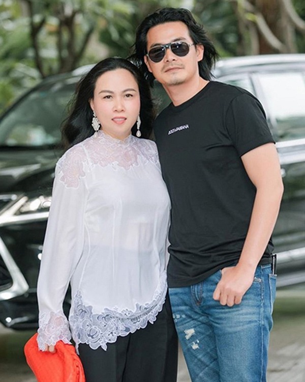 Ngay khi sự việc xảy ra, Phượng Chanel lên tiếng nói về bạn trai cũ.