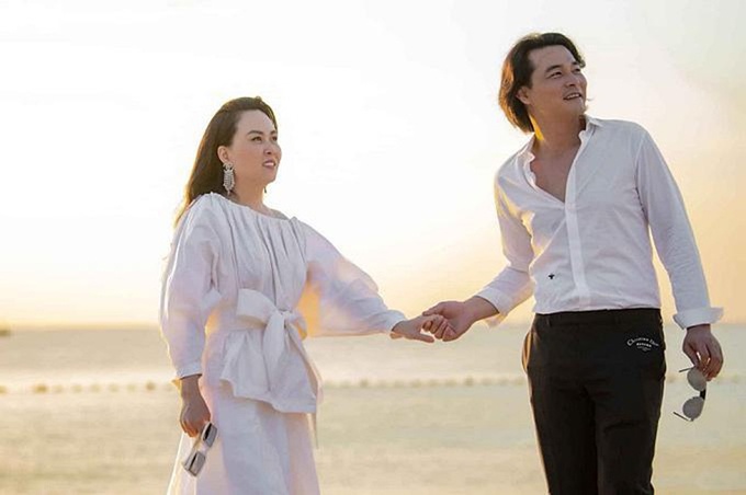 Quách Ngọc Ngoan - Phượng Chanel từng là cặp đôi chị - em gây chú ý của showbiz Việt.