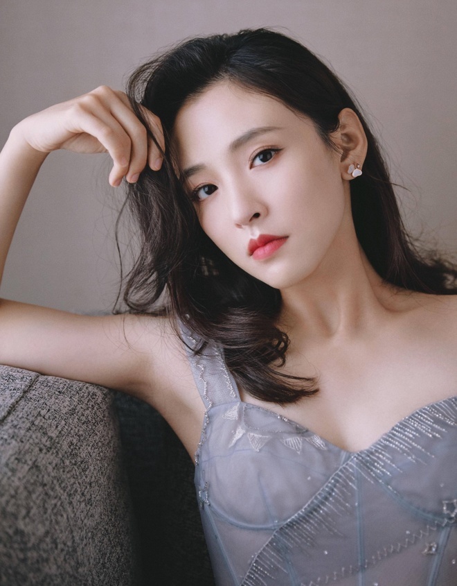 Ngô Thiến chấp nhận làm người phụ nữ phía sau Trương Vũ Kiếm nhưng không được đền đáp.