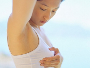 Cô gái xứ Thanh ngại yêu vì ngực lép, quyết bơm "núi đôi" chẳng cần phẫu thuật và cái kết không có hậu