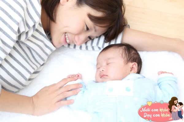 Mẹ bất lực vì con hay khóc đêm, chuyên gia mách 3 amp;#34;tuyệt chiêuamp;#34; khiến trẻ ngủ ngoan đến sáng - 8