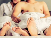 Sức khỏe - Trước khi quan hệ, vợ chồng massage đúng bộ phận này thì "chuyện ấy" thăng hoa hơn cả dùng Viagra