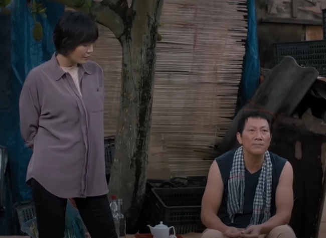 Cặp đôi mới nổi của VTV: Lệch tận 20 tuổi, khán giả còn mong nam chính say rượu amp;#34;làm cànamp;#34; - 1