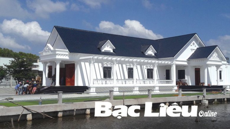 Làng đại gia giàu nức tiếng ở miền Tây nhờ cánh đồng chó ngáp: Biệt thự ...