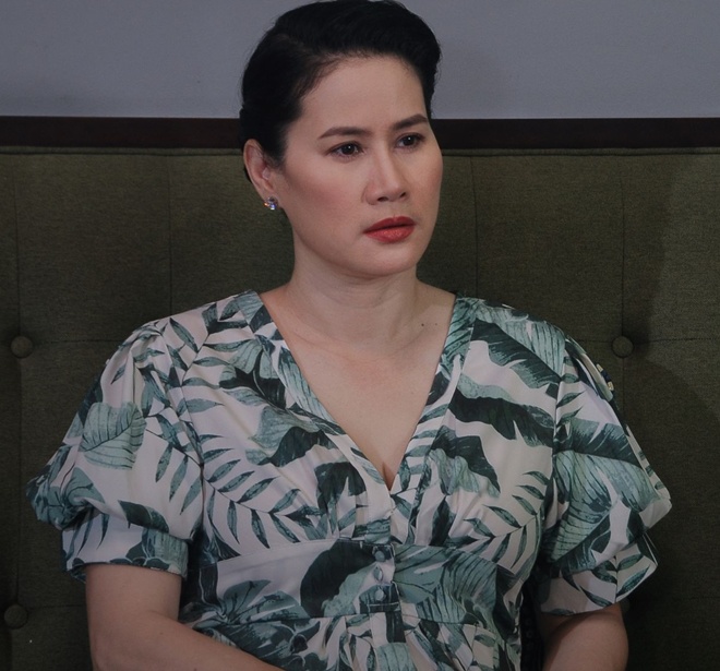 amp;#34;Người mẹamp;#34; trẻ đẹp của Quỳnh Lương: Sang trọng như phu nhân nhà giàu, nhưng quá khứ rất phức tạp - 5