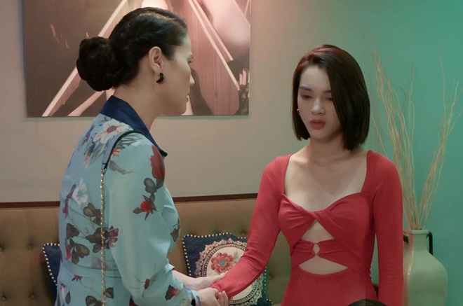 amp;#34;Người mẹamp;#34; trẻ đẹp của Quỳnh Lương: Sang trọng như phu nhân nhà giàu, nhưng quá khứ rất phức tạp - 2