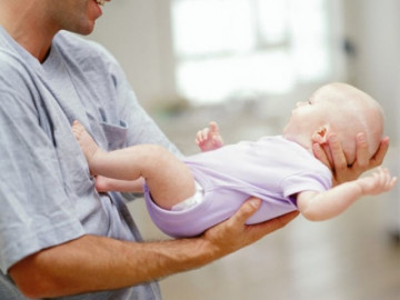 Vợ chồng 12 năm mòn mỏi chờ đợi đứa con thứ 2, cả thai kỳ IVF hồi hộp và căng thẳng tột độ