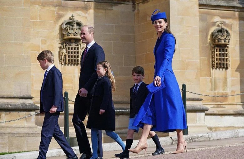 Kate Middleton phá quy tắc Hoàng gia, diện đồ cũ nhưng nổi loạn như công nương Diana ngày amp;#34;báo thùamp;#34; - 1