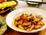 Mưa phùn se lạnh ăn thịt rang cháy cạnh quá ngon, xem cách làm của đầu bếp xịn lại càng thèm