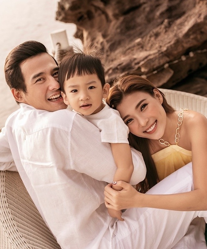 Sao Việt 24h: Con gái Phạm Quỳnh Anh amp;#34;gây choángamp;#34; vì vóc dáng hiện tại, buộc mẹ ruột phải thay đổi cách xưng hô - 6