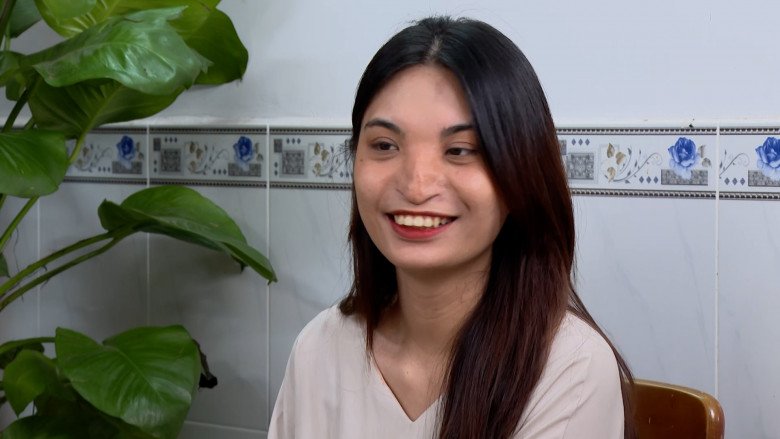 Nữ người mẫu amp;#34;mũi không xươngamp;#34; làm Ngọc Lan xúc động, mẹ ruột chia sẻ khoảnh khắc đau lòng - 1