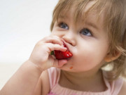 Sức khỏe - Loại "siêu trái cây" đẹp mỹ miều, ăn vài quả đủ lượng vitamin C cho cả ngày, nhiều người ngại ăn vì sợ "dính thuốc" 