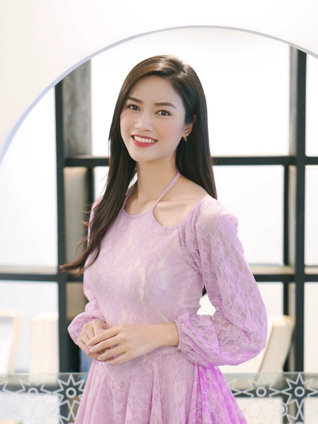 Mỹ nhân Bắc Giang amp;#34;đanh đá nhất VTVamp;#34;: Mất 1.000 người theo dõi vì công khai hẹn hò, bị phản bội chỉ biết khóc - 5