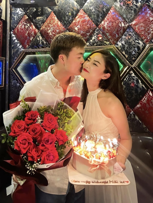 Mỹ nhân Bắc Giang amp;#34;đanh đá nhất VTVamp;#34;: Mất 1.000 người theo dõi vì công khai hẹn hò, bị phản bội chỉ biết khóc - 15