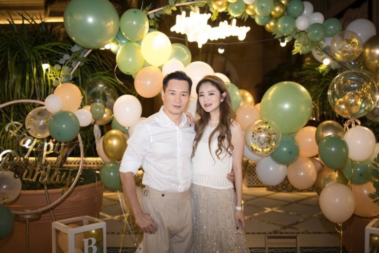 Khi chồng của An Dĩ Hiên - Trần Vinh Luyện bị bắt, cô chẳng hề hấn gì.