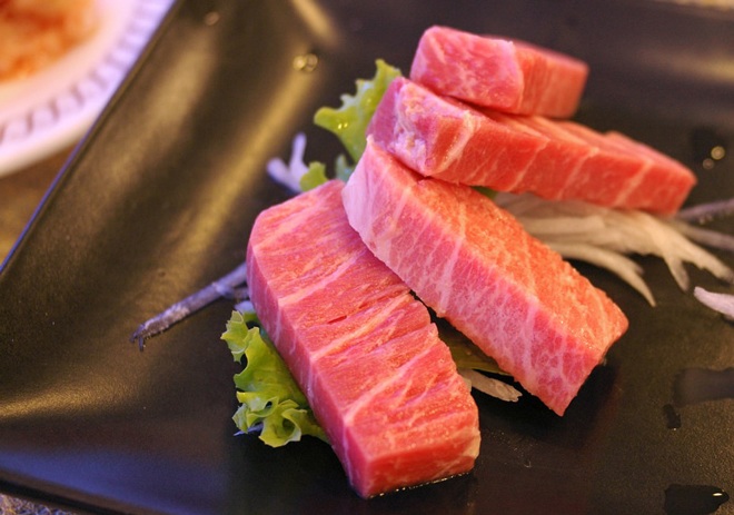 Cá ngừ ít béo thích hợp ăn khi giảm cân nhưng lượng thủy ngân khá cao, nên ăn vừa phải. (Ảnh minh họa)