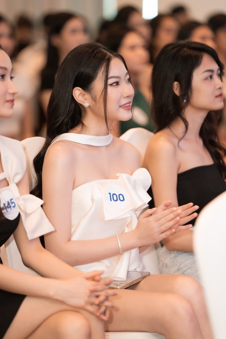 Dàn mỹ nữ bước vào ngày thi đầu tiên của Miss World Vietnam, nhan sắc ngoài không khác trên ảnh - 5