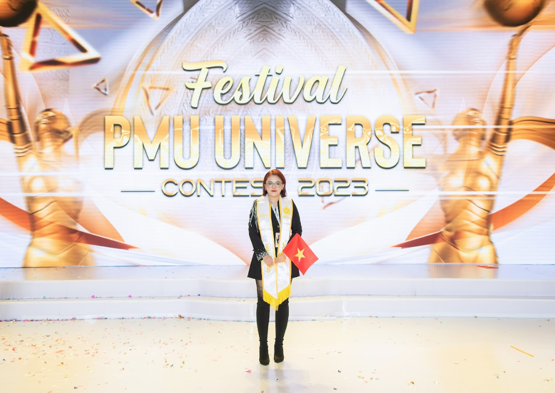 Cô giáo Nguyễn Nhi chuẩn mực và chuyên nghiệp với vai trò giám khảo tại Festival PMU Universe Awards 2023 - 1