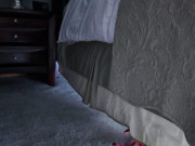 Tin tức - Về nhà không thấy vợ con đâu, chỉ thấy ga giường dính máu, chồng bàng hoàng khi nhìn xuống gầm giường