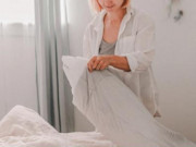 Clip Eva - Vì sao nên thường xuyên giặt vỏ gối?