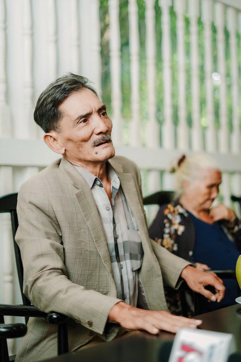 Hình ảnh mới nhất của Thương Tín khi chia sẻ về dự định tổ chức đêm nhạc vào ngày 30/4 sắp tới tại TP.HCM.