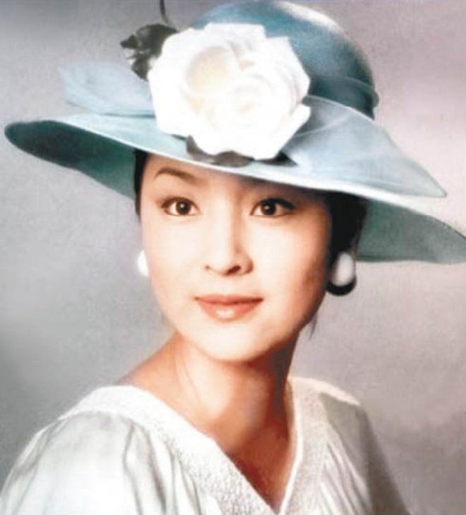 Nhan sắc lúc còn trẻ của Chân Trân.