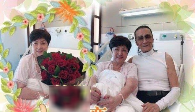 Khi bà nhập viện, ông Tạ Hiền từng tới thăm bà.