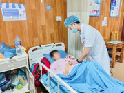 Sức khỏe - Người phụ nữ ra máu vùng kín, đến viện được đưa ngay vào phòng mổ vì lý do bất ngờ