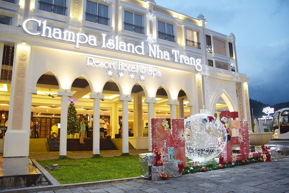 TP Biển Nha Trang được chọn làm địa điểm tổ chức 15 năm thành lập Dr.Hải Lê - 1