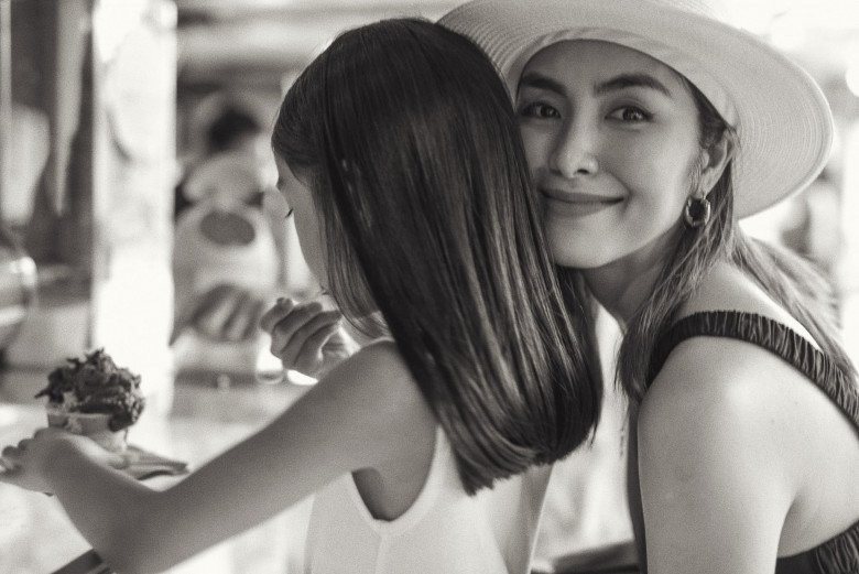 Tăng Thanh Hà và chồng cũng hướng đến việc giáo dục con cái phát triển độc lập.