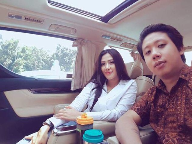 Mẹ đơn thân amp;#34;một bước lên tiênamp;#34; khi cưới chồng đại gia chỉ sau 7 ngày quen, sinh con xong bị đi tù giờ ra sao? - 4