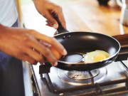 Sức khỏe - Chất hại thần kinh có thể xâm nhập vào não sau 2 tiếng ăn vào, đây là những thứ chứa nhiều "chất độc" này