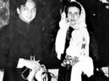 Từ đứa trẻ sinh ra bị hắt hủi tới mỹ nhân khiến đại gia không tiếc cả ngàn lạng vàng