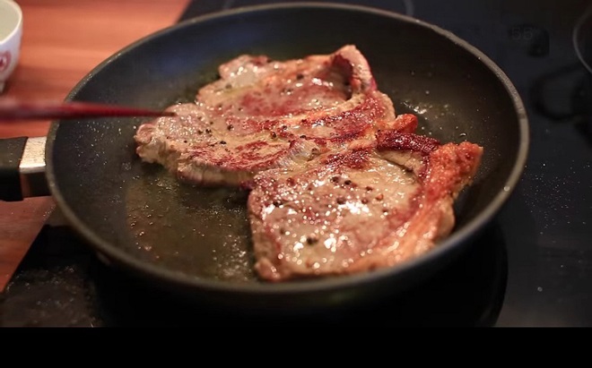 Ăn kiểu này mỗi bữa cơm độc tố tăng vọt gấp 6 lần, lão hóa sớm, béo phì, loãng xương đều liên quan đến nó - 2