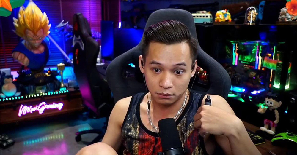 Độ Mixi sẽ tìm thông tin liên lạc và đến gặp vị phụ huynh của cháu nhỏ trong câu chuyện xúc động