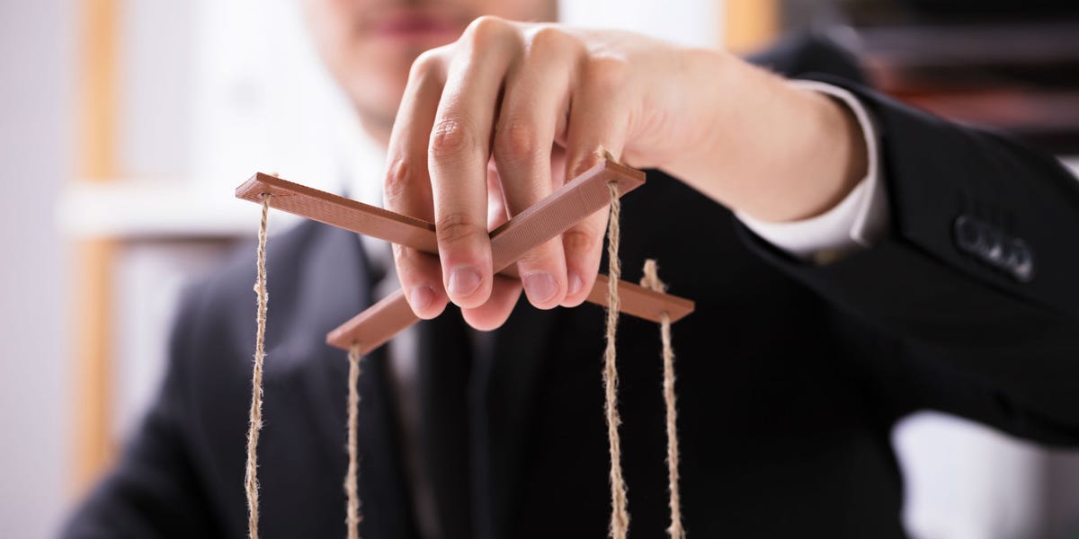 8 điều người ích kỷ làm mà người hào phóng thì không - 2