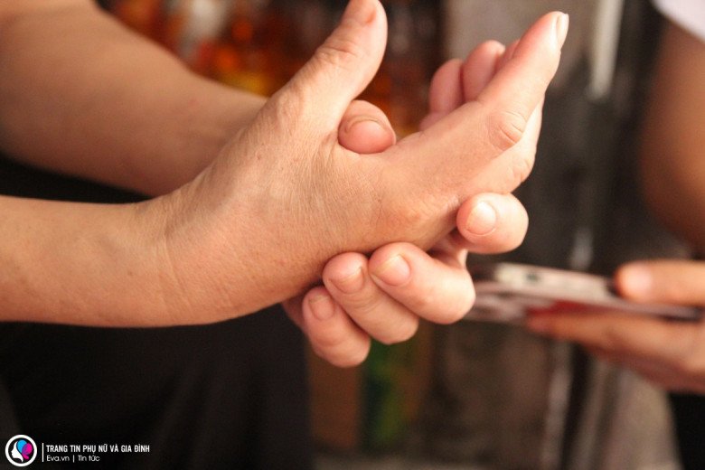 Nữ giảng viên đại học một mình gồng gánh gia đình, ở trong ngôi nhà 4 mét vuông giữa lòng Hà Nội - 6