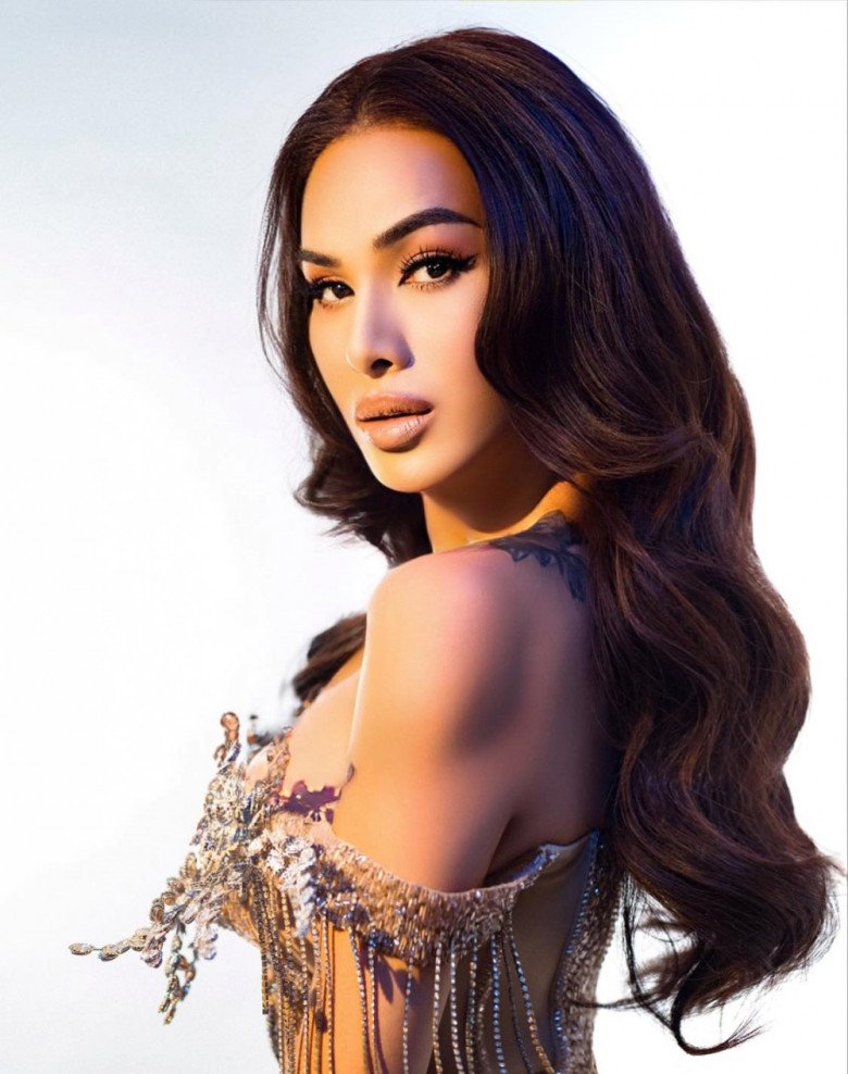 Học trò Mai Ngô cho biết cô quyết tâm được cất lên tiếng nói cho cộng đồng LGBT cũng như tìm lại chính mình sau những khoảng thời gian đối diện với cửa tử.