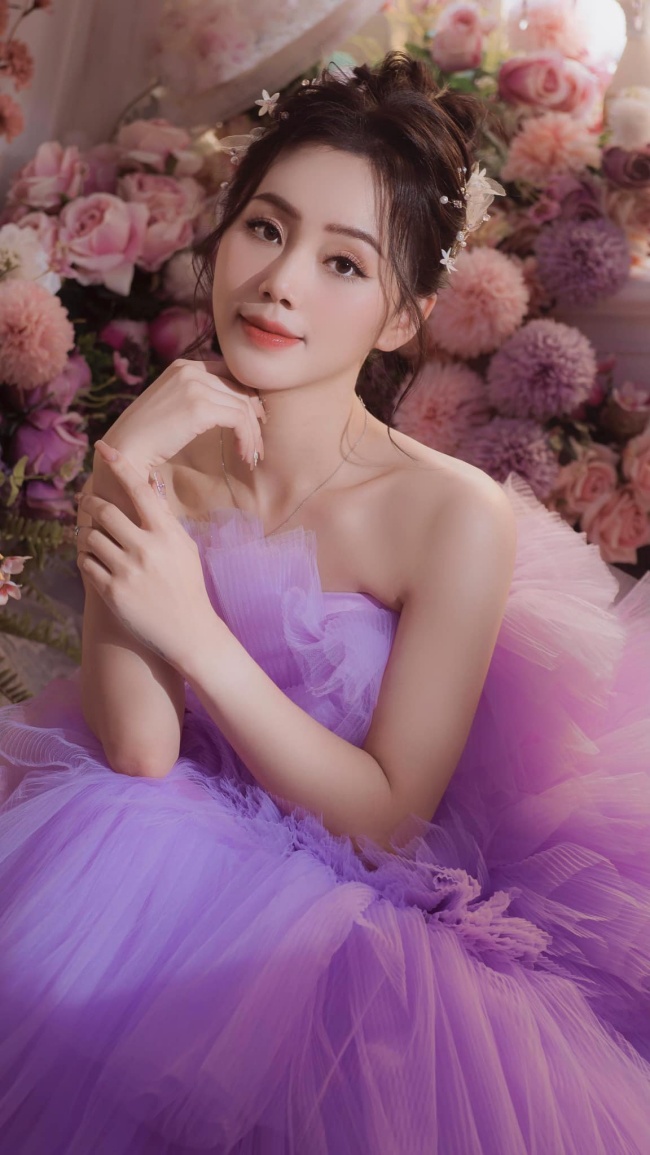 amp;#34;Cô tiên quạtamp;#34; của VTV: amp;#34;Thỉnh thoảng, tôi và bạn trai sẽ có xung đột vì đóng cảnh tình cảm mặn nồngamp;#34; - 11