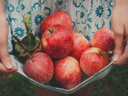 Bếp Eva - Vào siêu thị mua táo, gặp 4 quả này đừng mua vừa không ngon lại phí tiền, người bán còn chẳng ăn